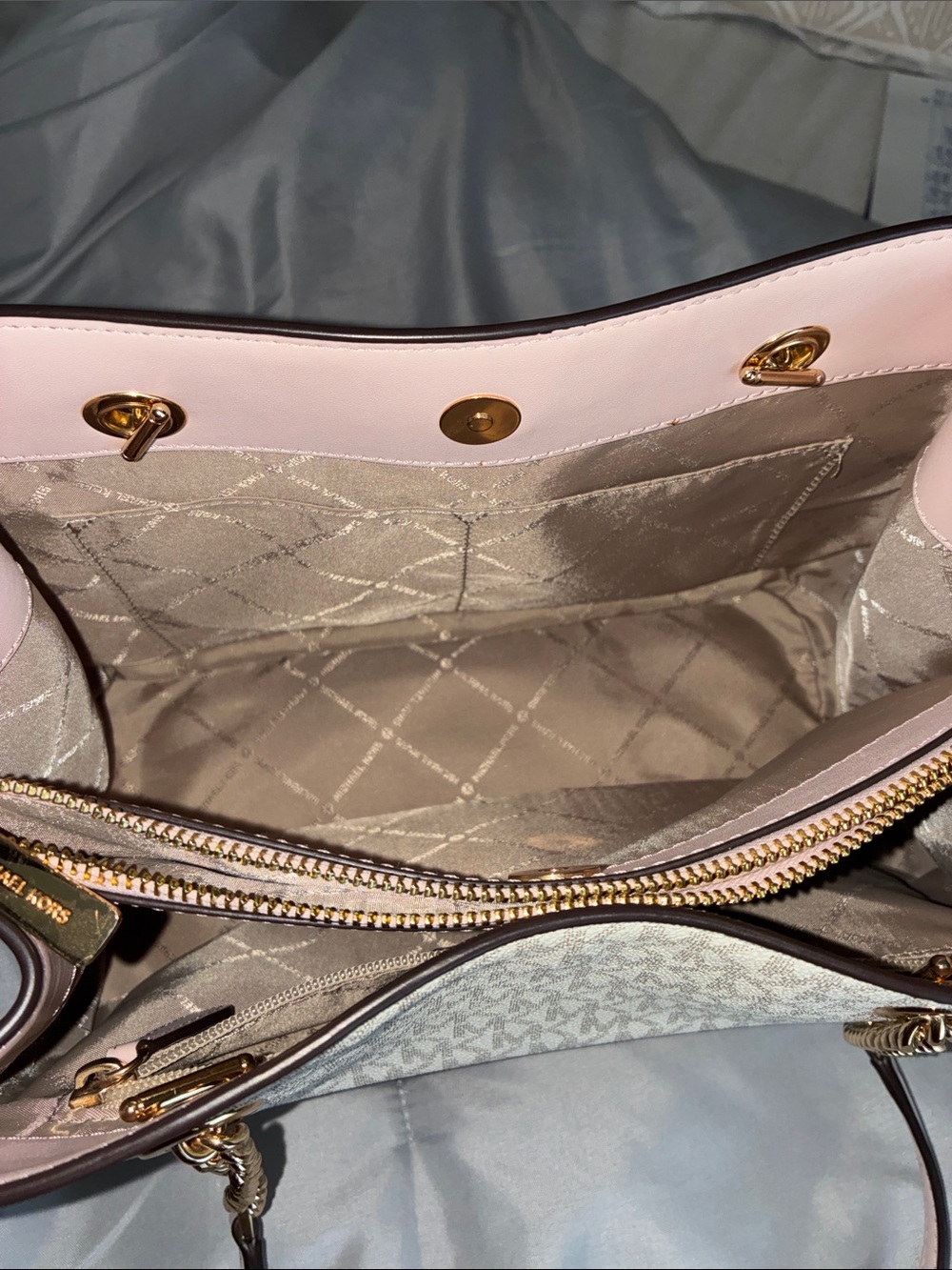Michael Kors Cream MK Logo Tote with Pink Trim and Gold Hardware - Picture 3 of 5